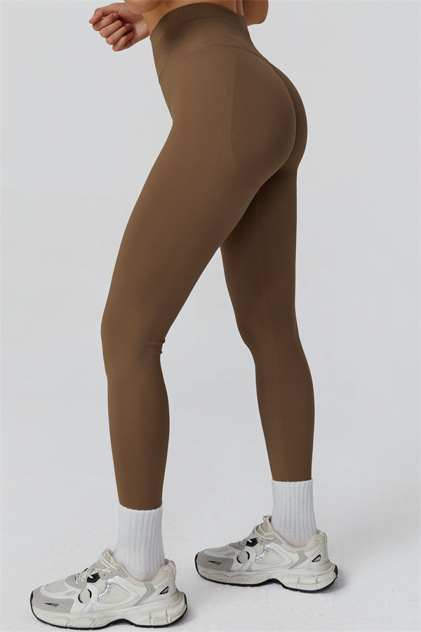 The Reign Crop Top Leggings 2-Piece Set